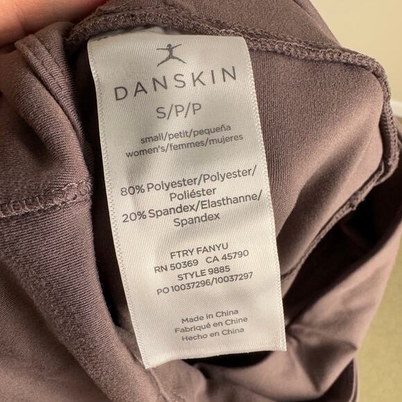 Danskin 7" Pull On Biker Shorts US Women's S New - Picture 4 of 6